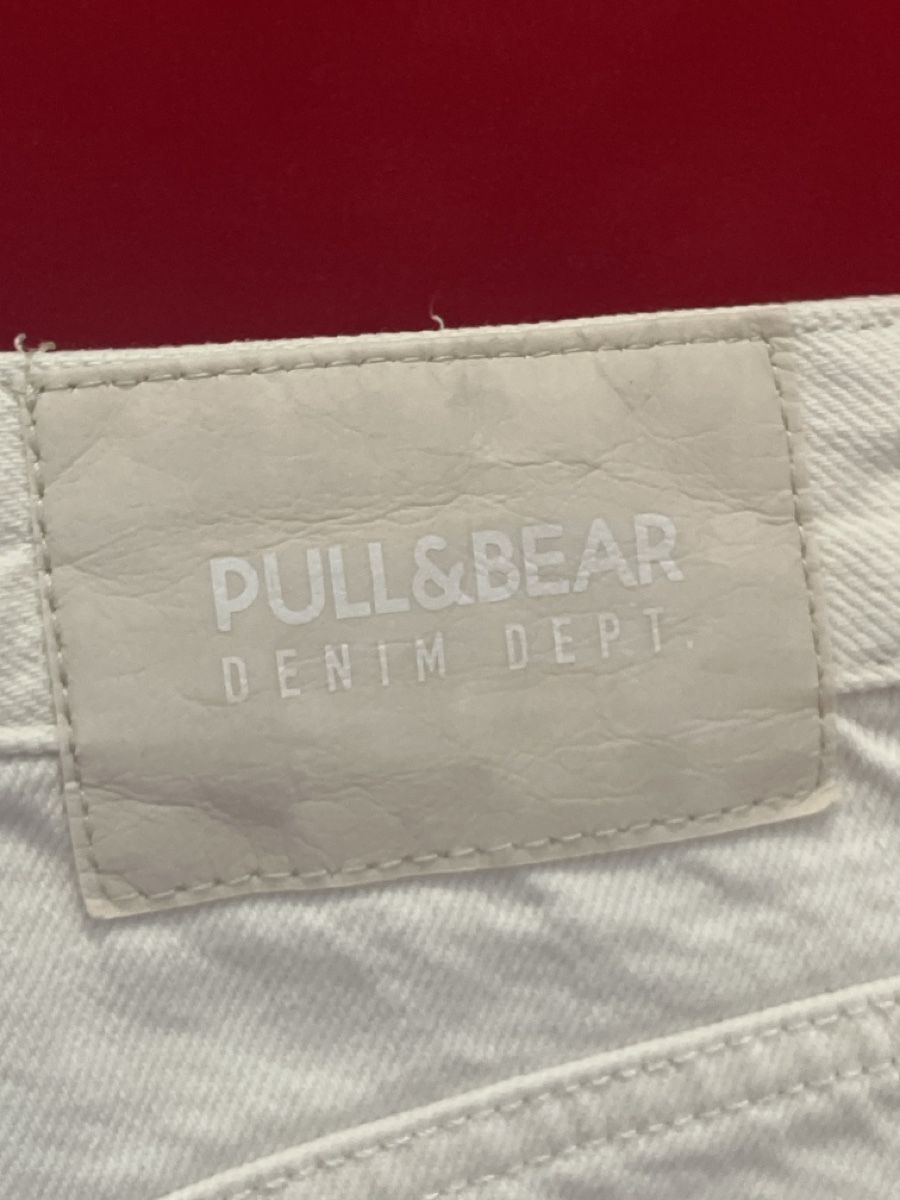 Pull&Bear Jeans: Pull&Bear Jeans Weiss Grösse 34 neuwertig – D'occasion à Muralto par jac_hkz5 5