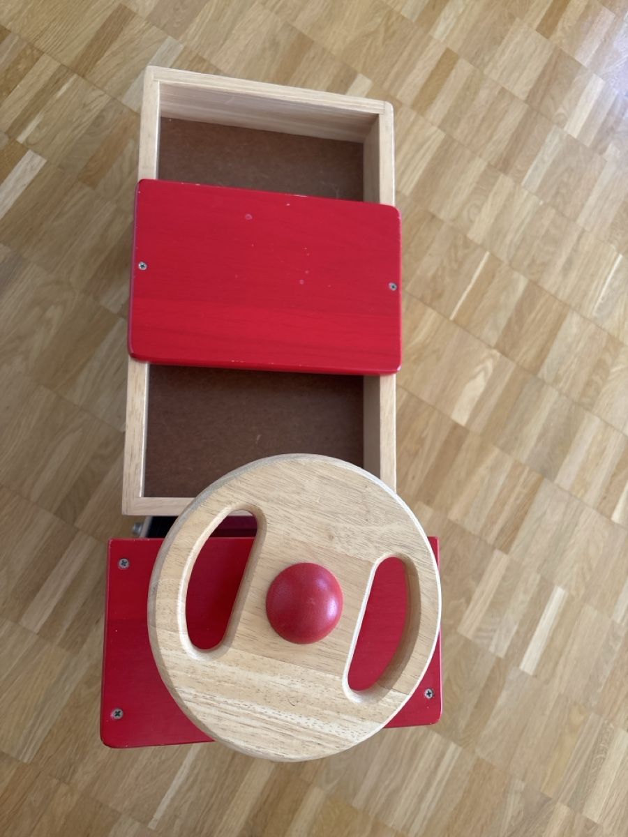 Veicoli per bambini: Rutschauto aus Holz – Usato da Kriens venduto da frubyrato 1