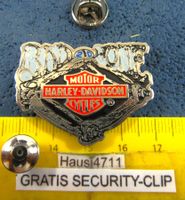 HD PIN HARLEY DAVIDSON MOTOR CYCLES " BAD BONE " GEPRÄGT