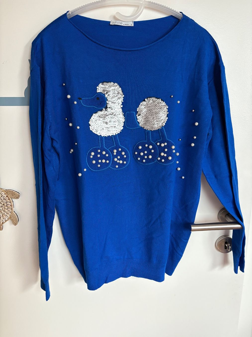 Maglioni & Felpe: Pull bleu électrique avec motif caniche à sequins – Usato da Lausanne venduto da milou201619