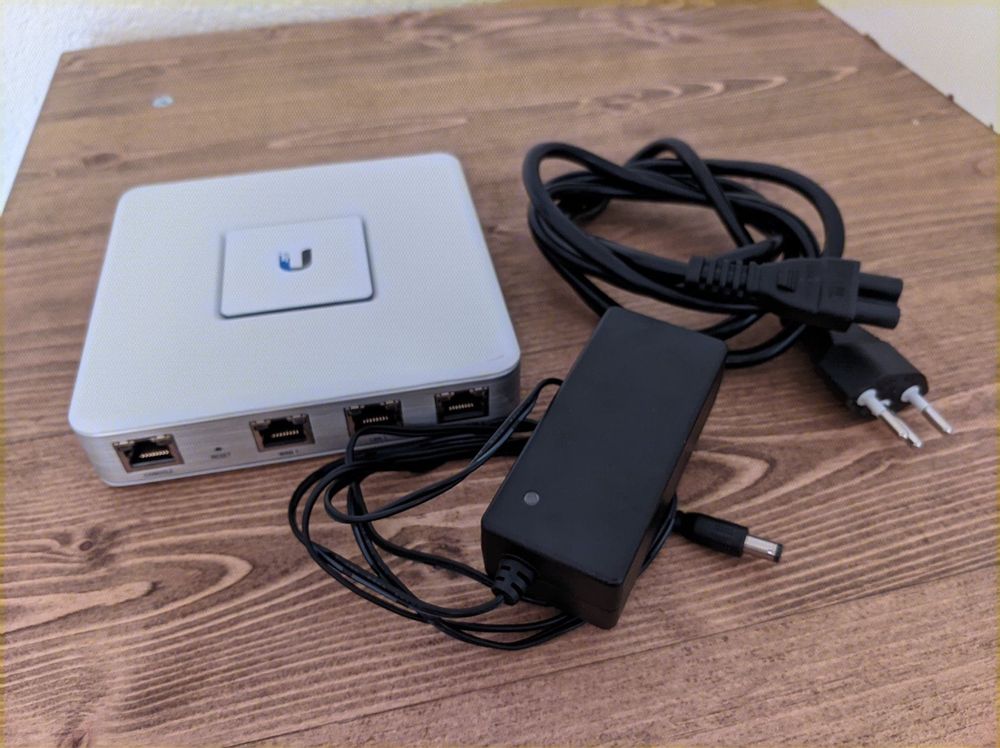 Ubiquiti UniFi Security Gateway USG 3P | Kaufen auf Ricardo