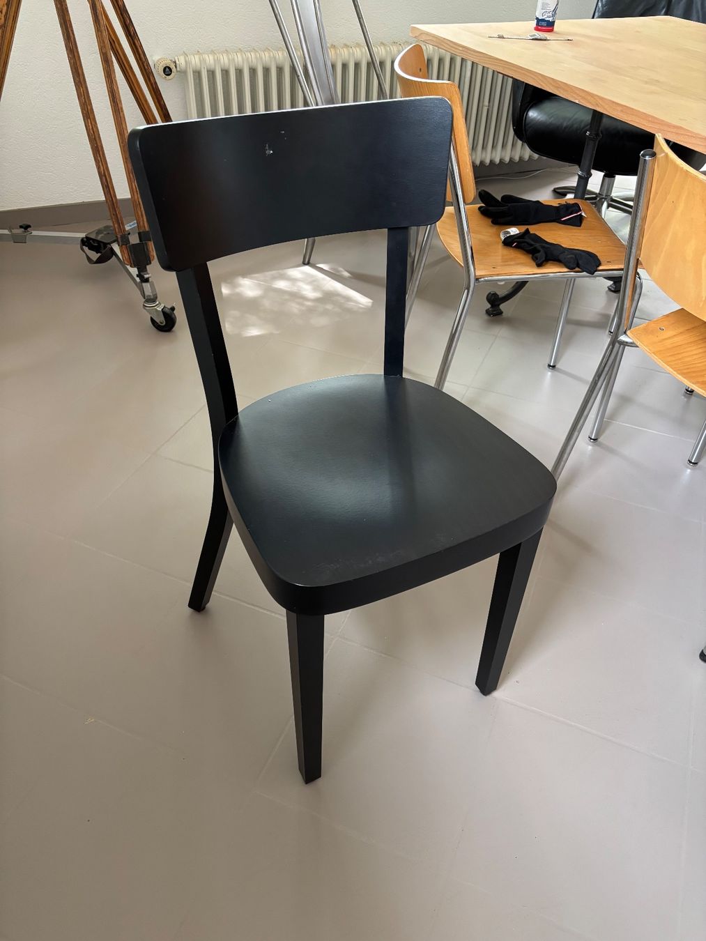 Stühle: Stuhl von TON – Neu (gemäss Beschreibung) aus Bättwil von Noah_Pozar 1