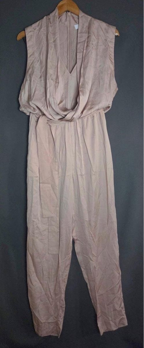 Jumpsuits: Reiss Elegant Viscose Jumpsuit – Gebraucht aus St.Josefen von lop_lh8d 1