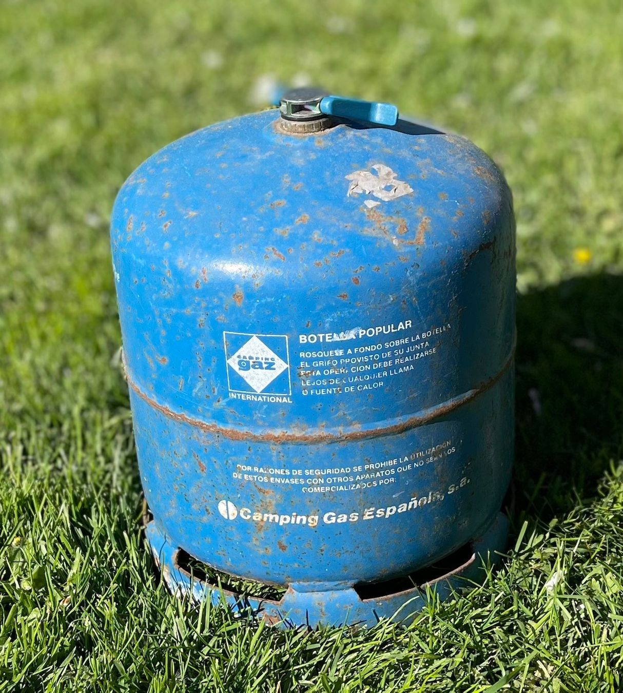 Apparecchiature e tecnologia a gas: Campingaz - Gasflasche 907 leer – Usato da Burgdorf venduto da Bsb7