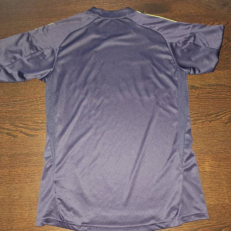 Canottiere & Pantaloni: Originales Real Madrid Trikot Grösse S – Usato da Rapperswil SG venduto da Gooal 1