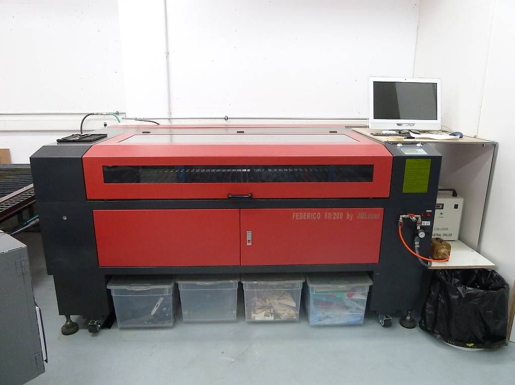 Alle Maschinen: Graveuse / Découpeuse Laser CO? 200W – Gebraucht aus Satigny von myrko.f