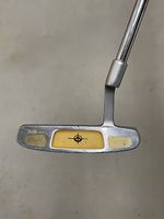 Putter MacGregor rechts
