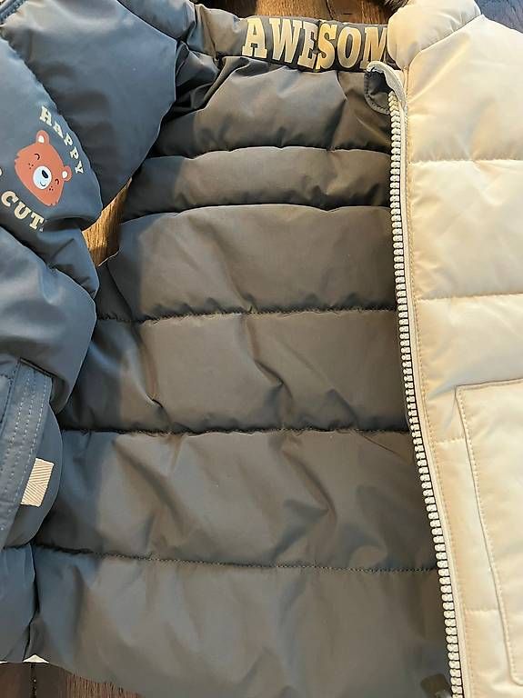 Altro abbigliamento per bambino: Weste (Beidseitig tragbar)Kinder – Usato da Thalwil venduto da Jarondy 1