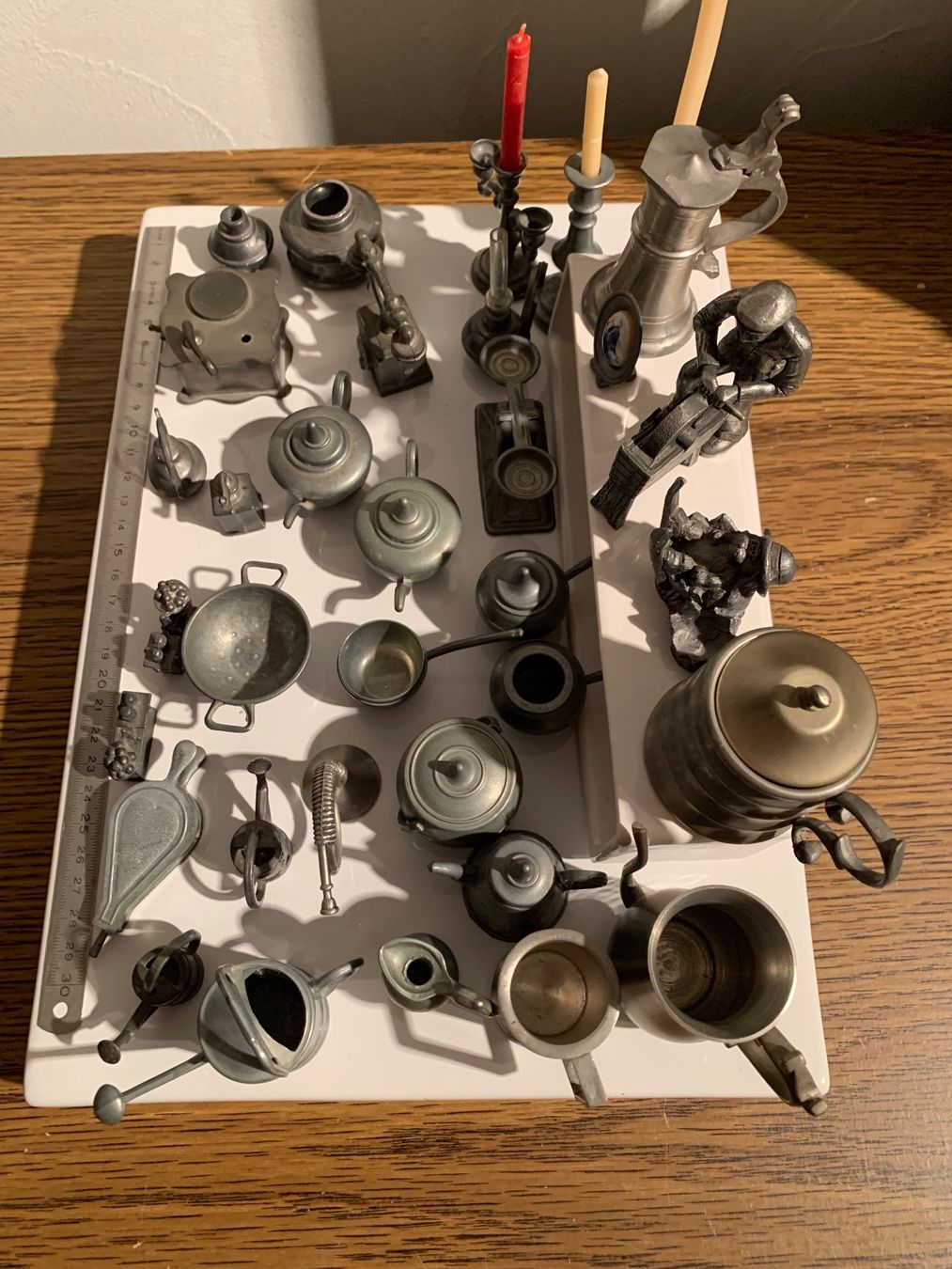 Figuren: Mini Zinn Figuren, 33 tlg. – Gebraucht aus Egg b. Zürich von  3