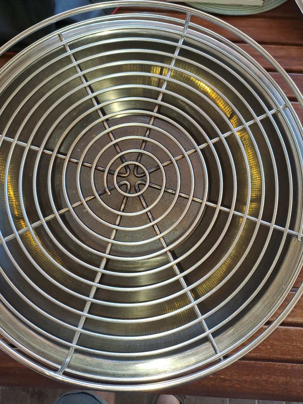 Grills: Holzkohle Grill Vesuvio Lotus – Gebraucht aus Oftringen von Mkusi51 2