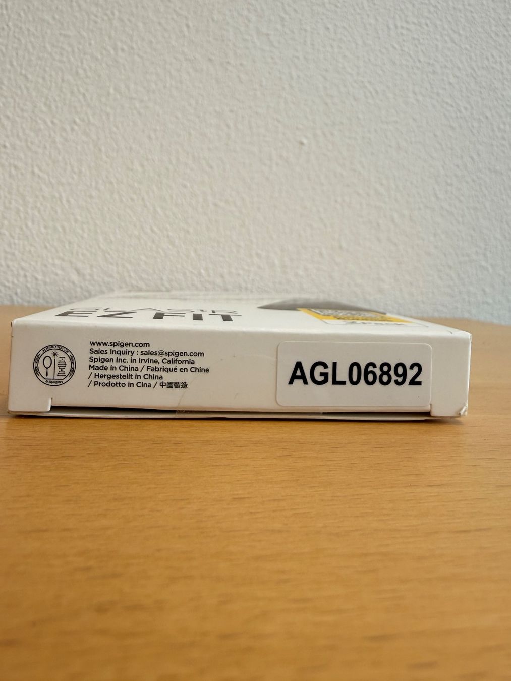 Lackretusche & Schutzfolien: Schutzglas für iPhone 15 Pro – Neu und originalverpackt aus St. Gallen von FILTROX-IT 4