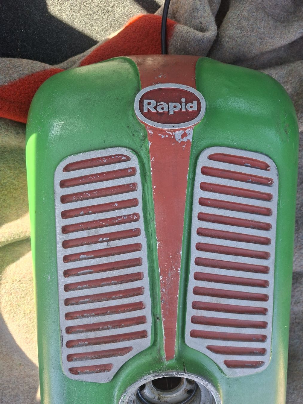 Rapid Autres pour métaux et serrurerie: Rapid spezial Frontmaske – D'occasion à Giswil par Svab1999 1