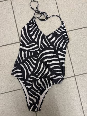 Badeanzug Damen Gr. Schwarz neu
