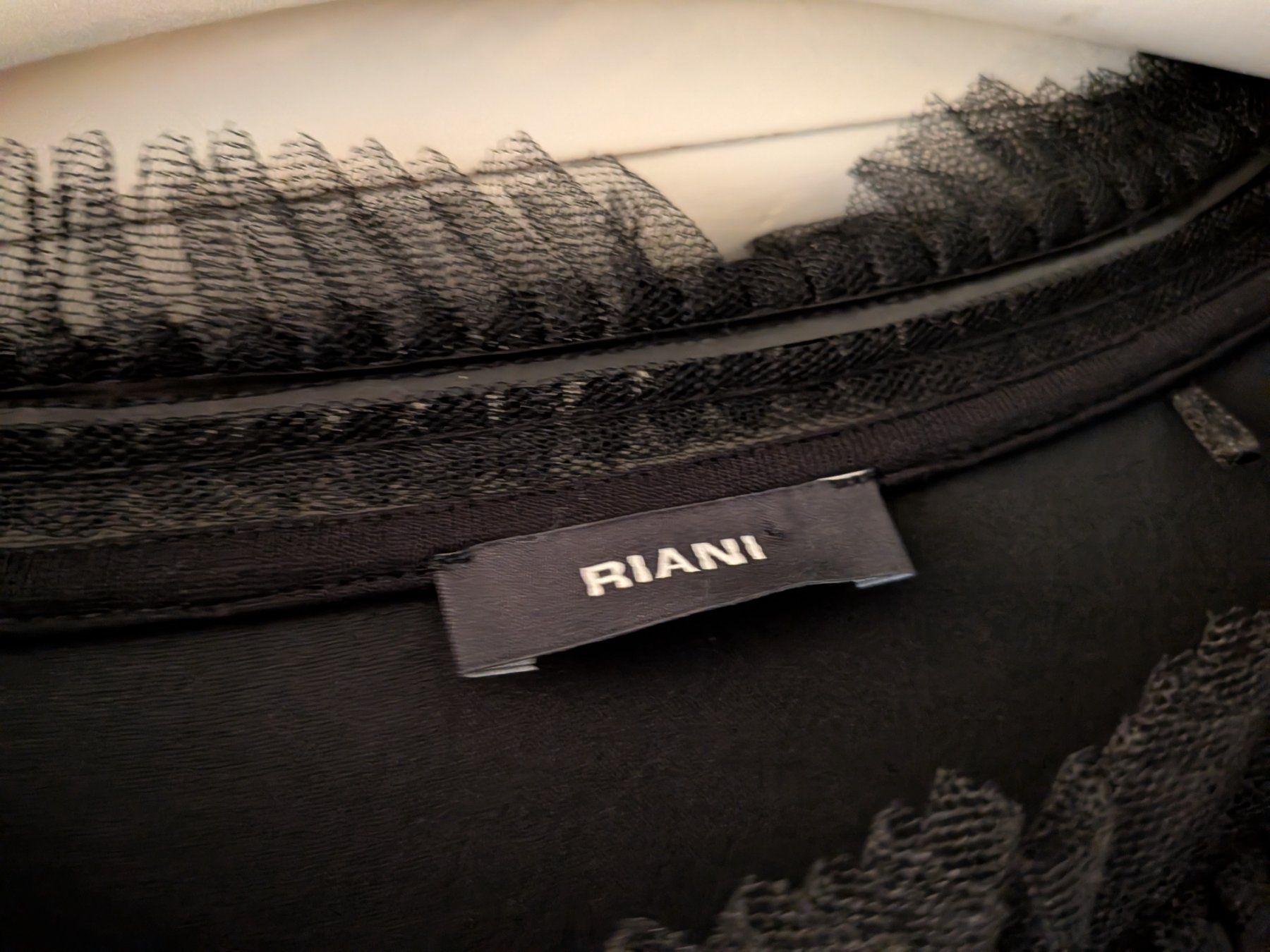 Riani Vestiti: Riani Kleid schwarz/weiss Gr. 40 – Usato da Emmen venduto da magelan 2