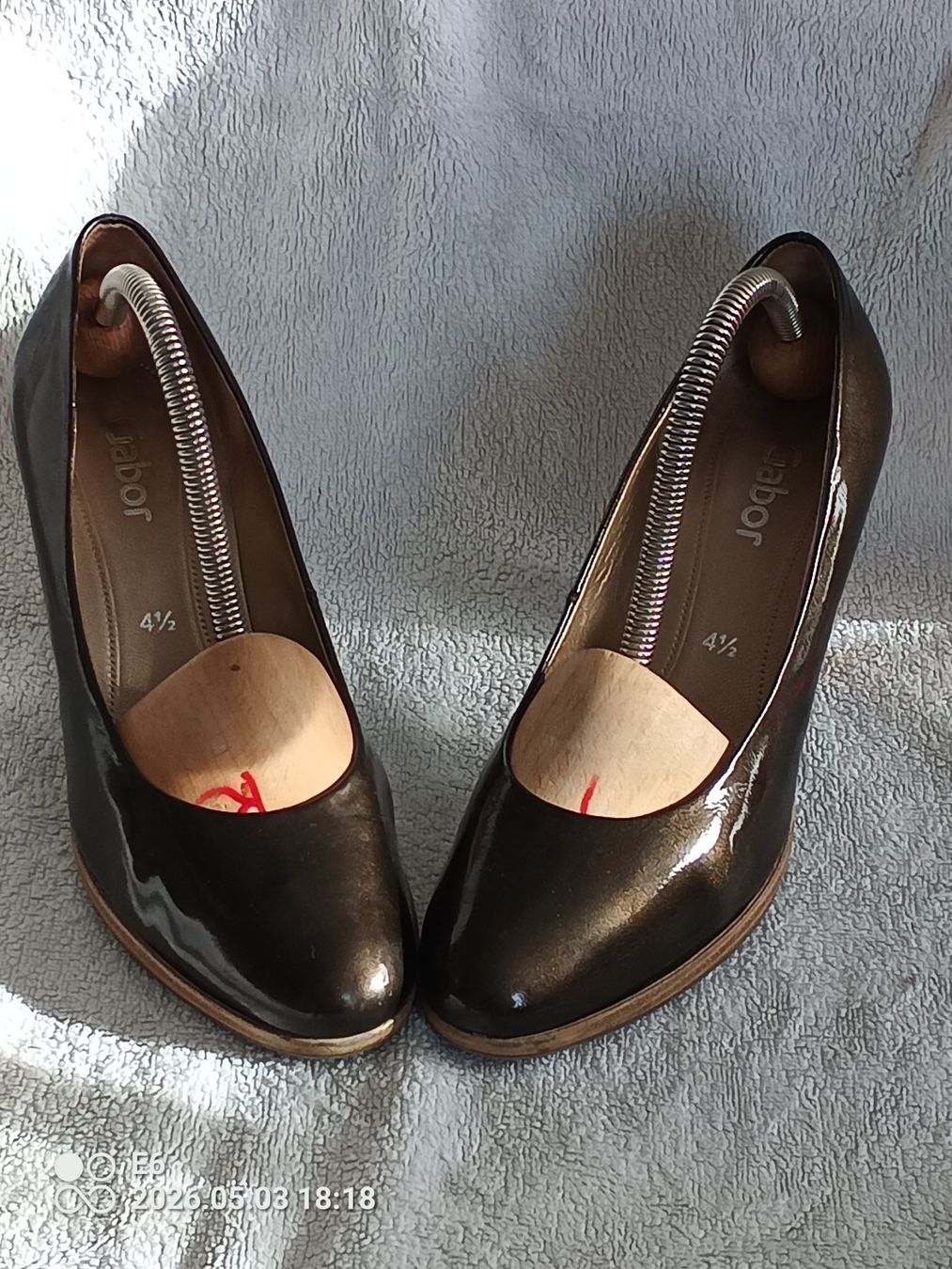 Gabor Scarpe da donna: Eleganter Lack-Pumps Marke: Gabor – Usato da Zürich venduto da Mitzi6 1