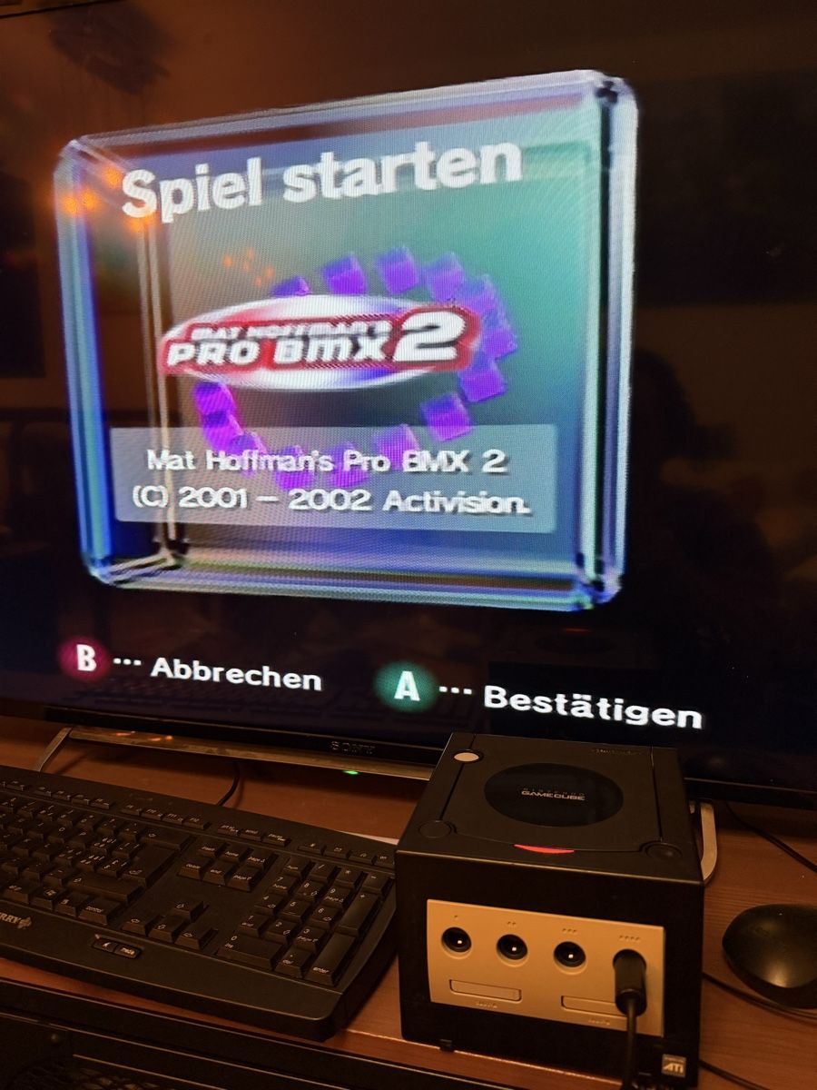 Nintendo Console: Nintendo GameCube Schwarz mit Controller inkl. Zubehör – Usato da Dottikon venduto da bend 9