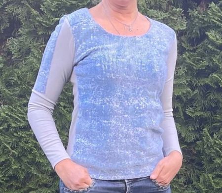 Armani Polover in bell blue colore Con pailletten-tg.media