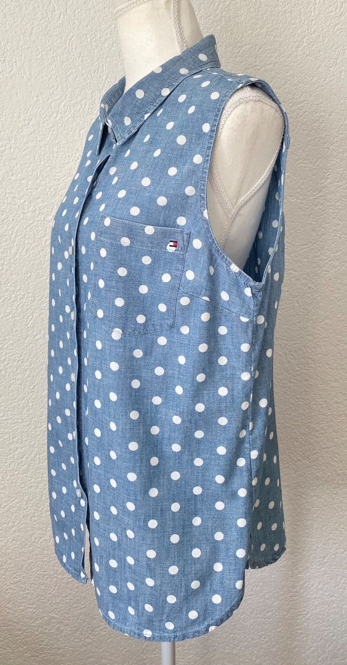 Tommy Hilfiger Tops: Tommy Hilfiger Ärmellose Bluse Grösse L – D'occasion à Oberwil BL par Leni-Mischi 2