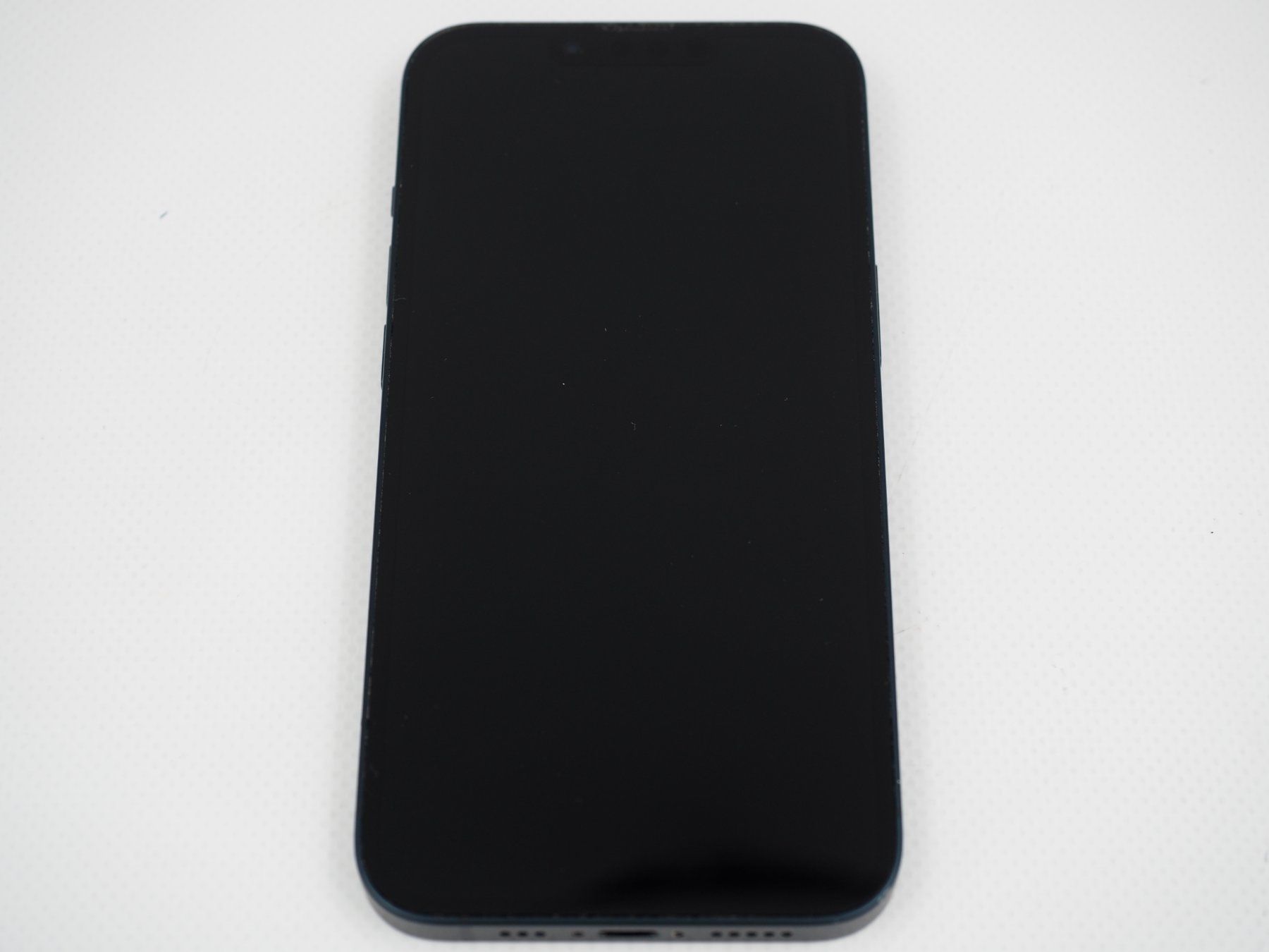 Apple Telefoni cellulari / Smartphones: APPLE iPhone 13 iCloud gesperrt (26053101) – Difettoso da Zürich venduto da fundsachenverkauf 1
