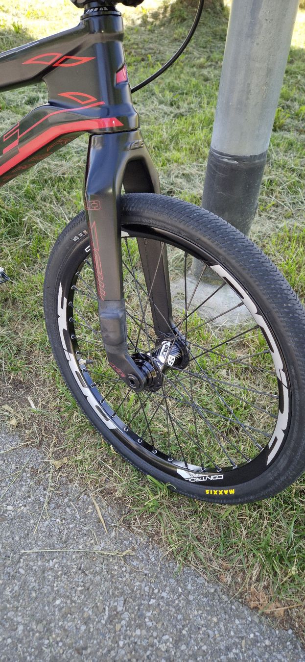 Biciclette: BMX race ice raptor taille pro  – Usato da Cheseaux-Lausanne venduto da stevo85 8