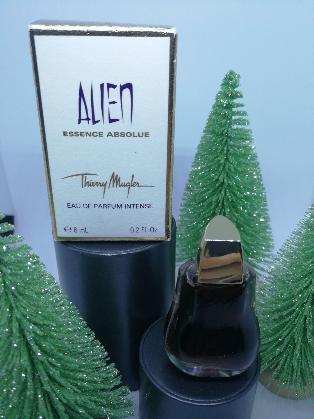 Mugler Parfum & Eau de Toilette: Thierry Mugler Alien essence absolue  miniature – Neu und originalverpackt aus Romanel-sur-Lausanne von  2