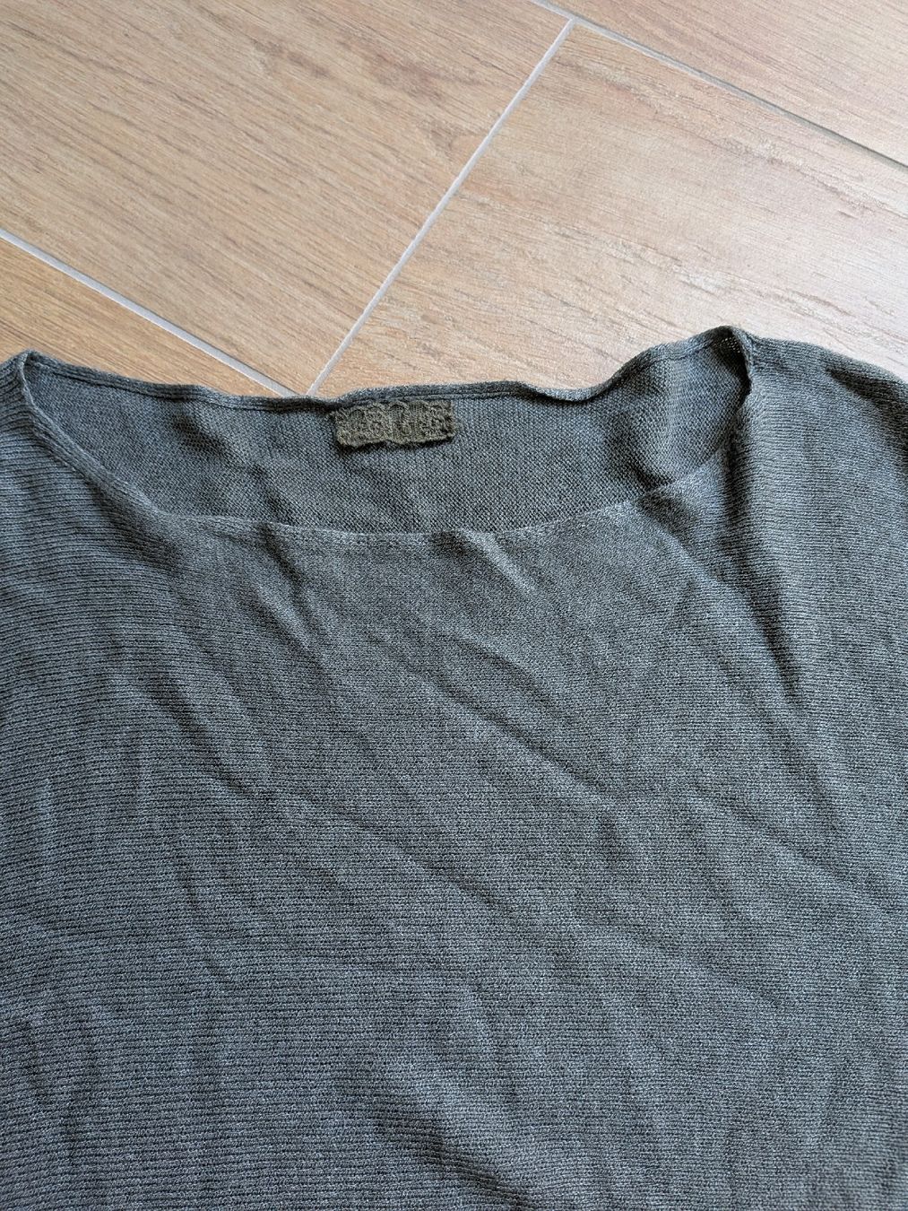 Maglioni & Felpe: Strickoberteil oversize – Nuovo (secondo la descrizione) da Eschenbach SG venduto da SanFranciscoCalifornia 1
