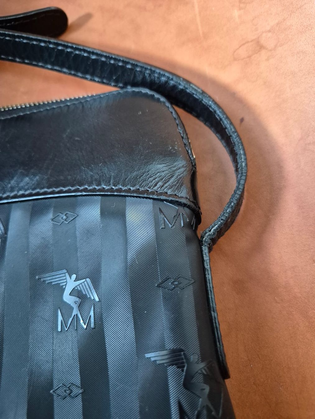 Maison Mollerus Taschen für Damen: Maison Mollerus tasche schwarz – Gebraucht aus Zug von don_t8jm 2