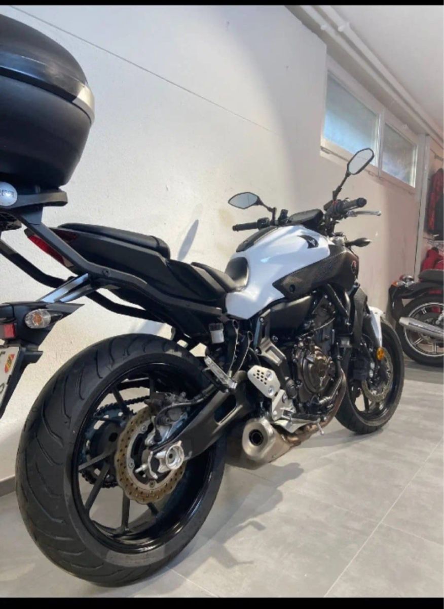 Yamaha Strasse: Motorrad – Gebraucht aus Bern von A_rodrigues 3