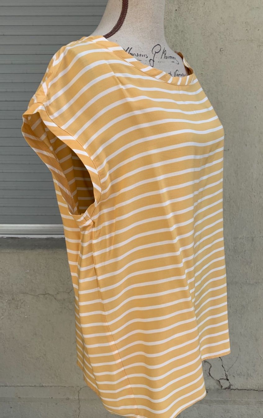 Opus Top: Superbe top rayé 100%viscose OPUS ouvert dans le dos t.42 – Nuovo (secondo la descrizione) da Martigny venduto da only__you 5