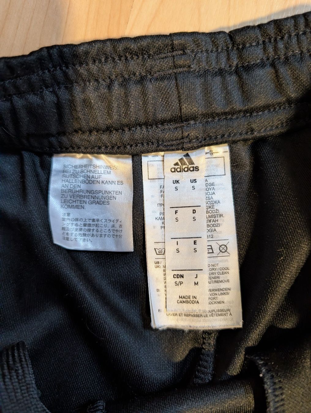 Adidas Pantalons: Adidas Trainerhose Aeroready – D'occasion à St. Gallen par nadinewho 2