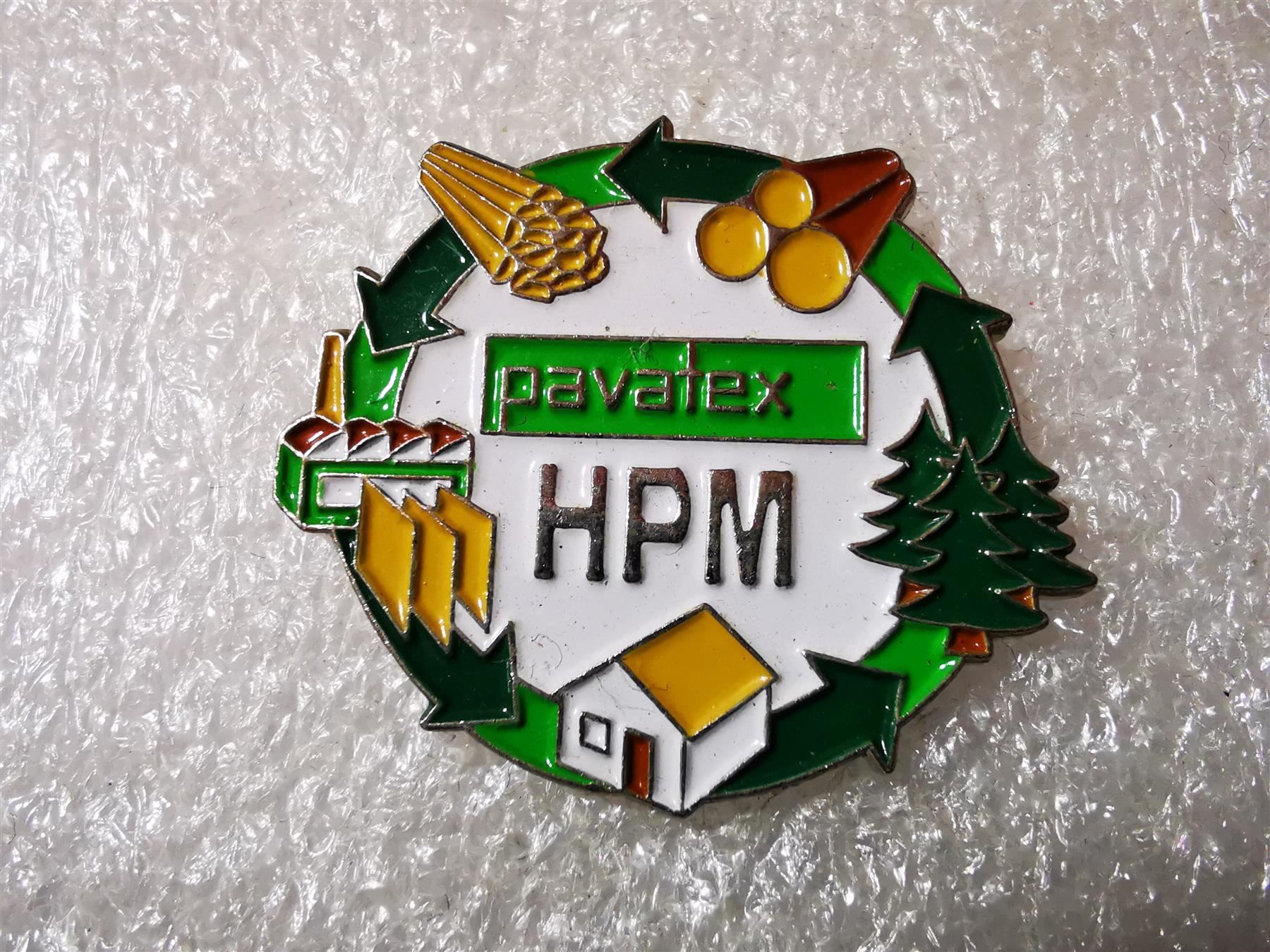 Placchette & Badge: Ansteckpin 3: Pavatex HPM – Usato da Oppligen venduto da Pin-Fall-Shop