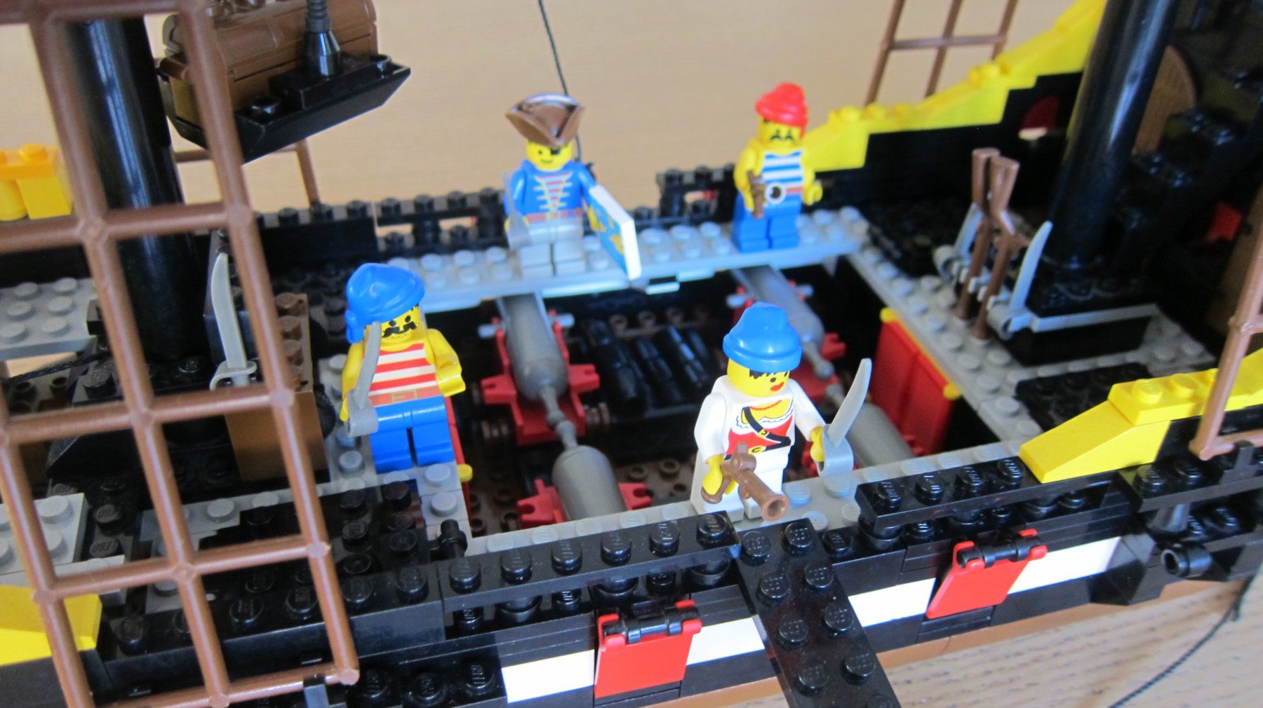 Lego Kit di costruzioni: Lego 6285 Black Seas Barracuda – Usato da Marin-Epagnier venduto da nic_clc6 3