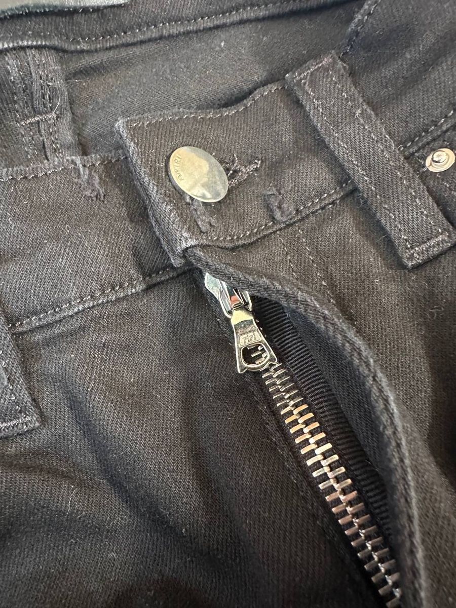 Amiri Jeans: Amiri Jeans  – Usato da Pfäffikon ZH venduto da Nataliia. 4