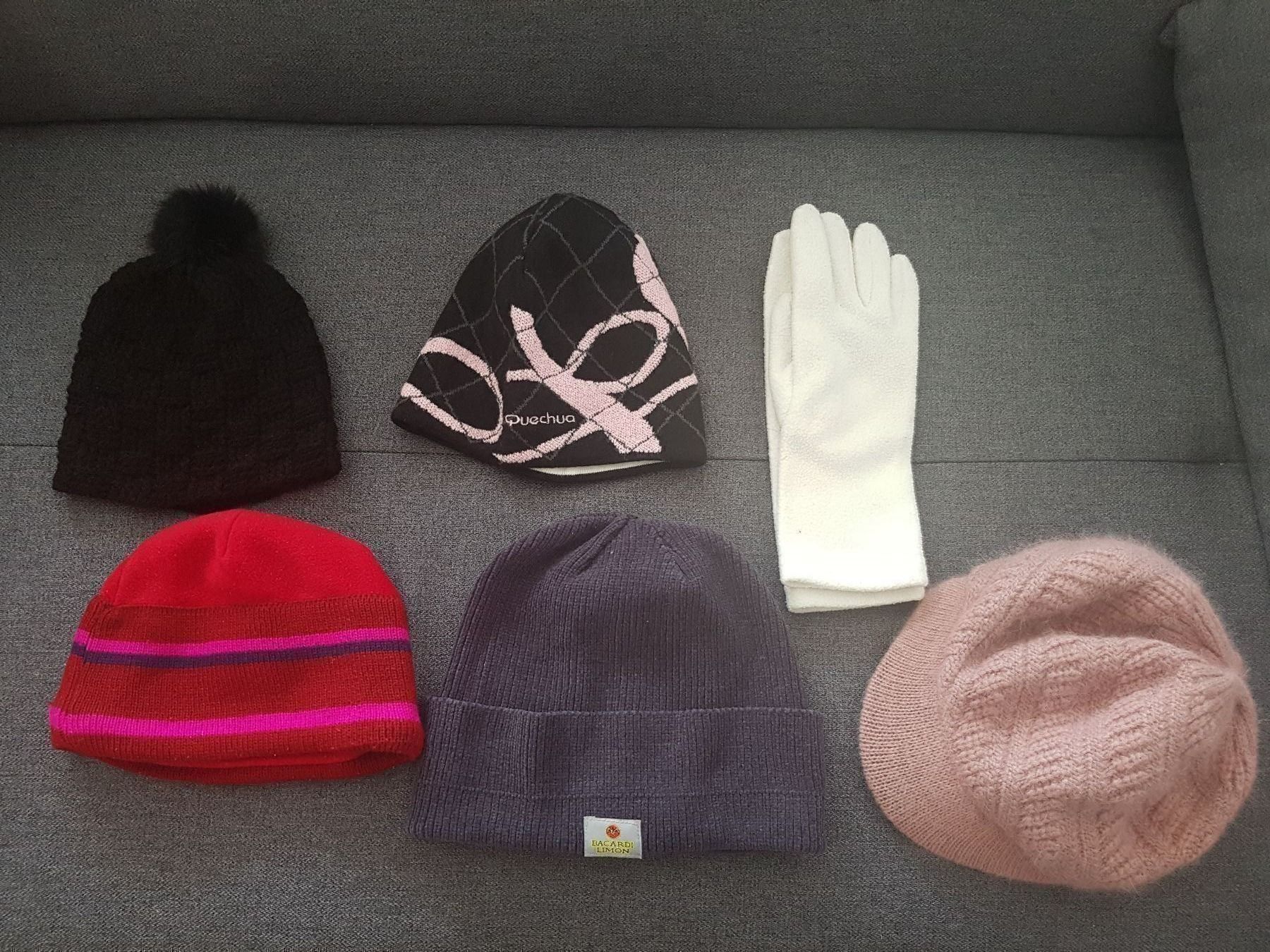 Hüte, Mützen & Caps: Hüte Lot und ein paar Handschuhe – Gebraucht aus Schöfflisdorf von CrRG21