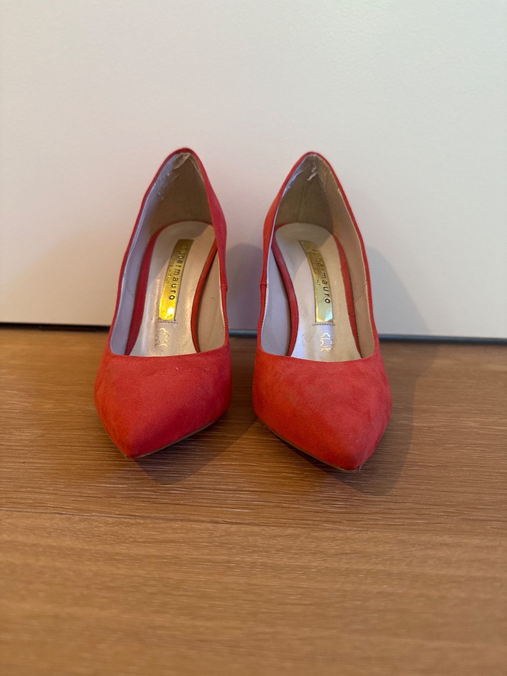 Damenschuhe: Elegante rote Pumps von Supermauro – Gebraucht aus Nürensdorf von Marylane 1