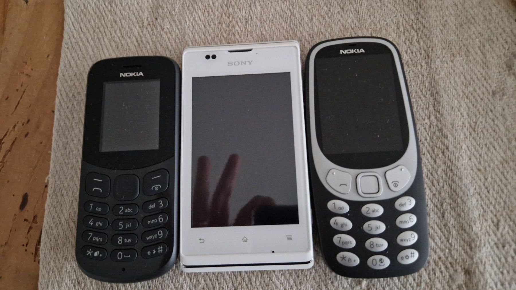 Nokia Telefoni cellulari / Smartphones: Nokia & Sony Xperia - 3er Set für Bastler oder Sammler – Usato da Rütihof venduto da Teddy1985