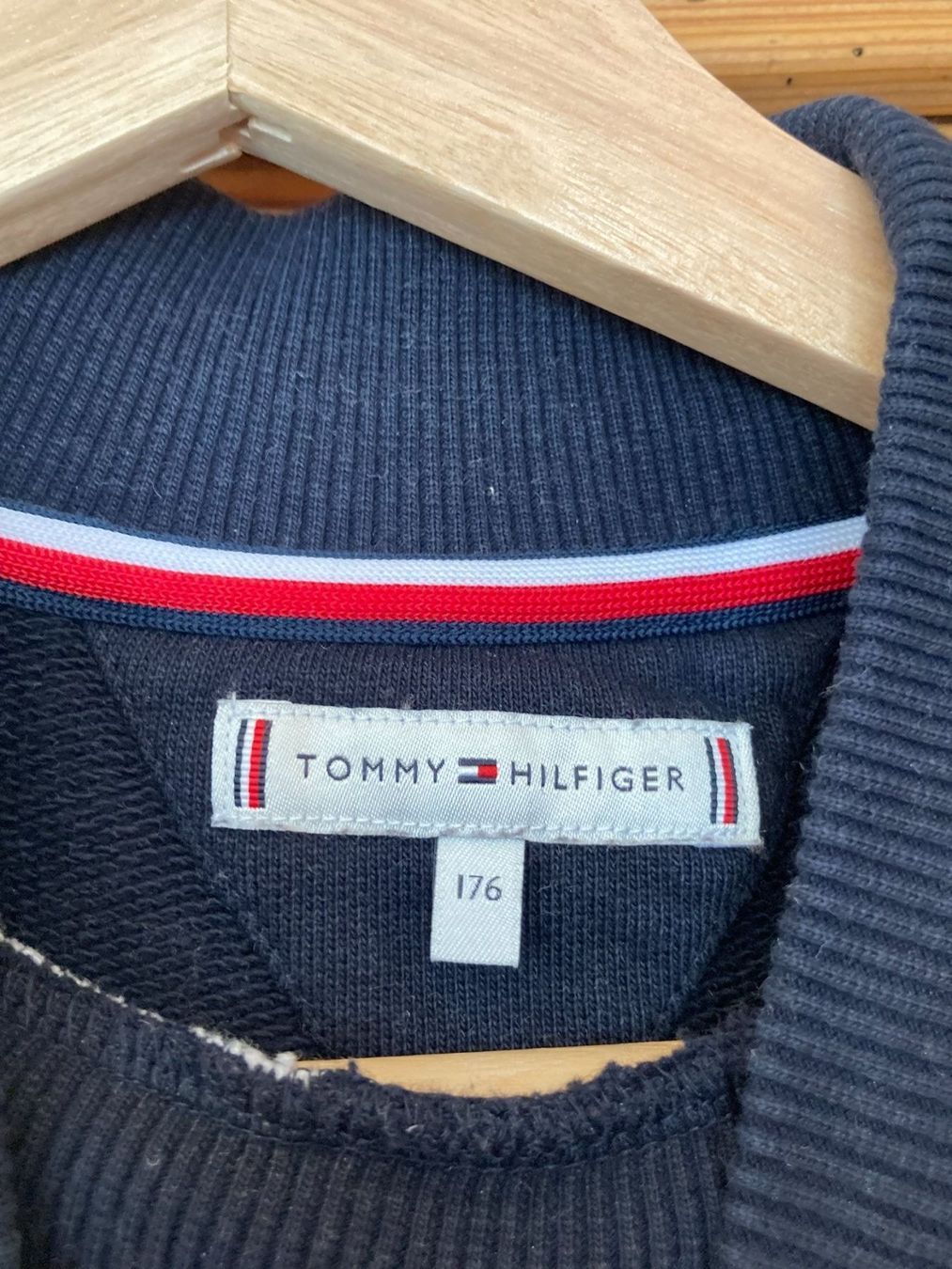 Tommy Hilfiger Maglioni & Felpe: Tommy Hilfiger Pullover für Mädchen, Gr. 176 – Usato da Gebenstorf venduto da Pphizi 2