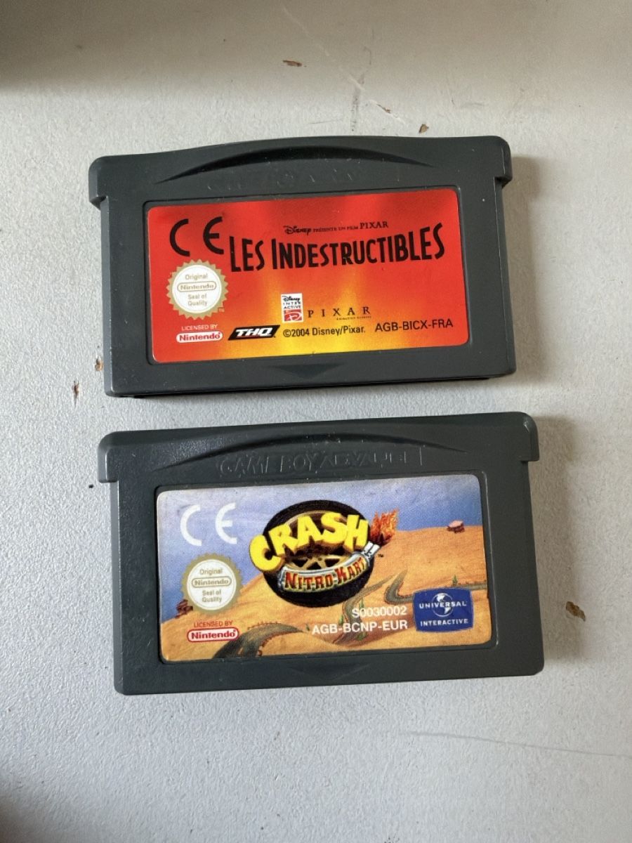 Giochi: Jeux Gameboy – Usato da Saxon venduto da Elviis