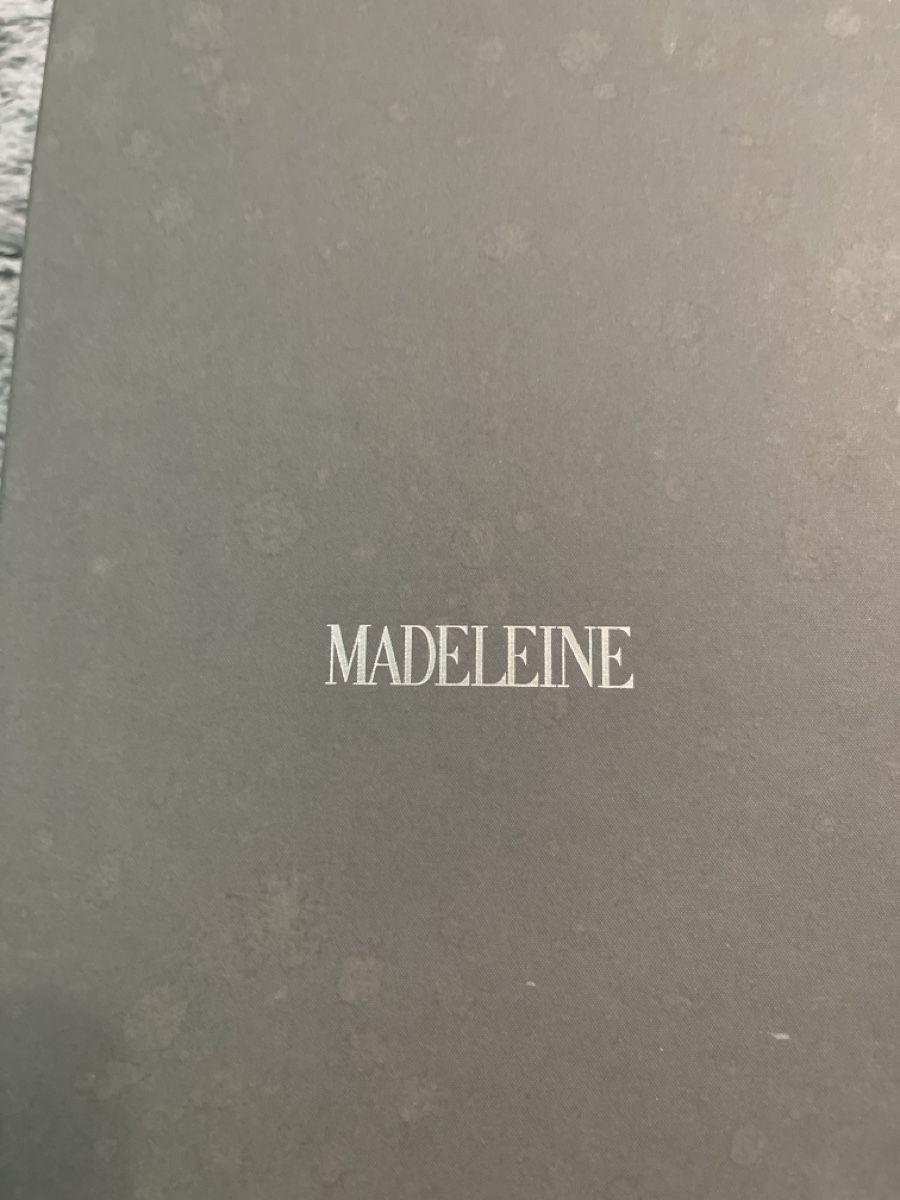 Damenschuhe: Sandale Madeleine Silber Blumenmuster Grösse 39 – Gebraucht aus Basel von maw_9jkd 5