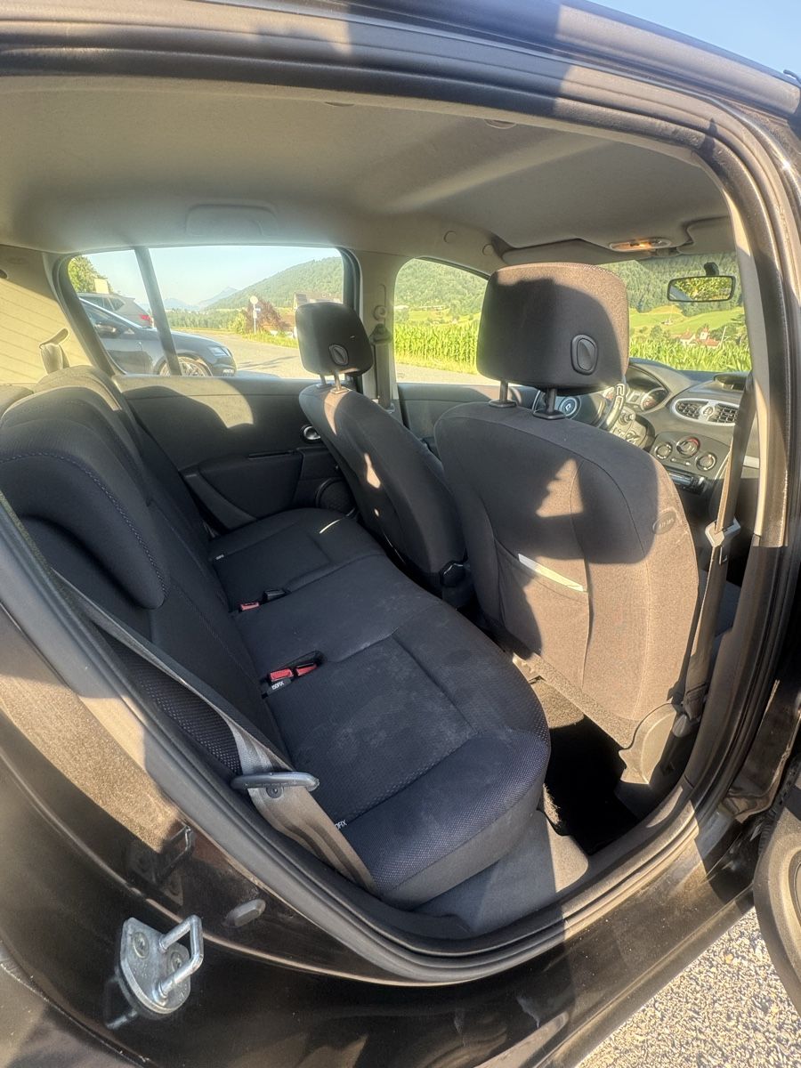 Renault Automobili: Renault Clio 3 1.4 16V – Usato da Emmen venduto da VK-Retail 4