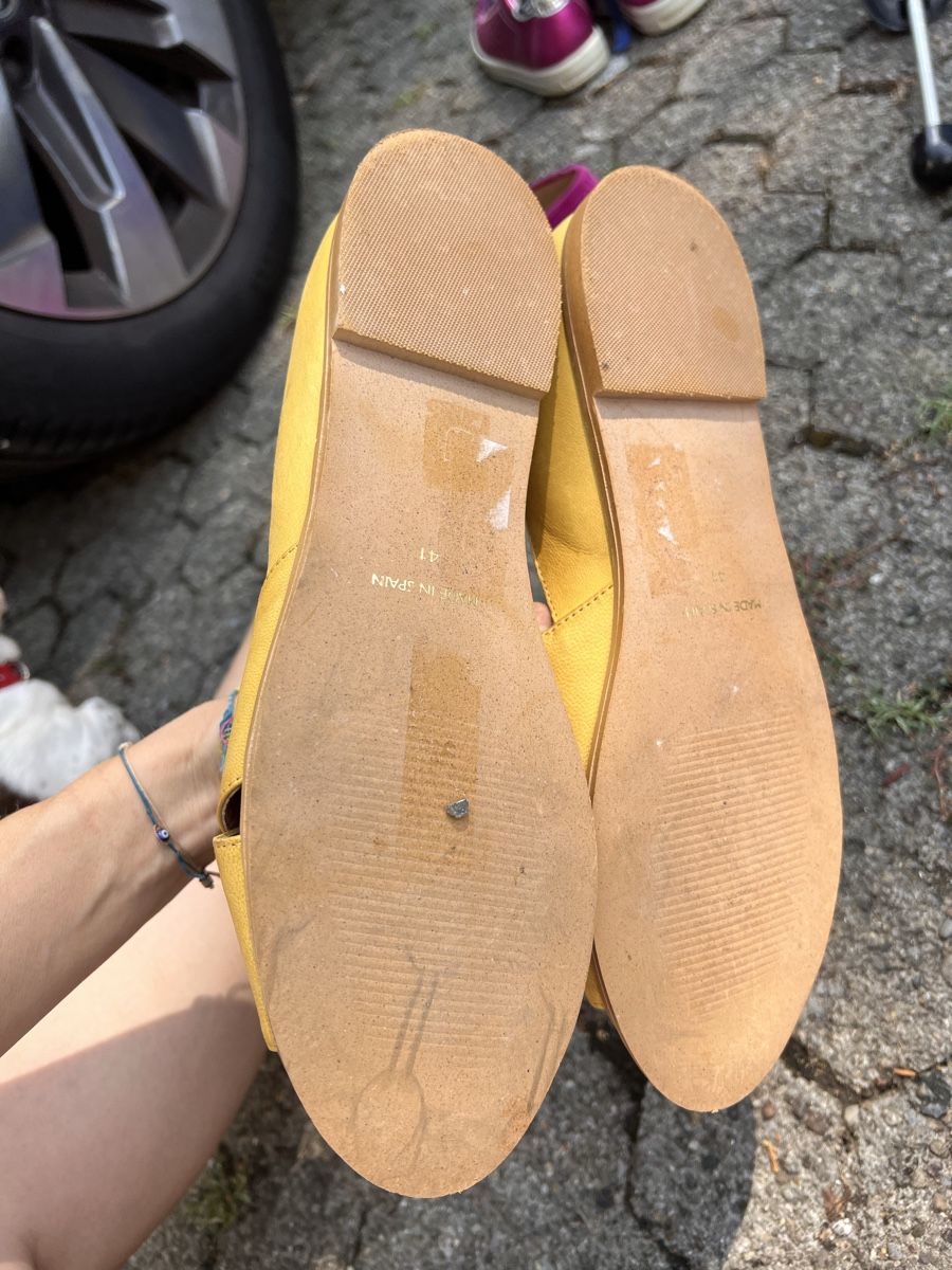 Scarpe da donna: Sandalen la Garcçonne, Gr. 41, gelb – Usato da Solothurn venduto da Brini06 4
