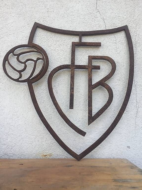 Tutte le decorazioni: FC Basel - Meister-Logo aus Stahl – Usato da Gelterkinden venduto da suru89 1