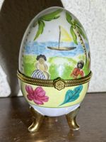 Oeuf en porcelaine