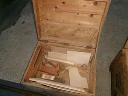 Werkzeug Kiste Holz - Schreiner /Zimmermann  Handwerker  Alt