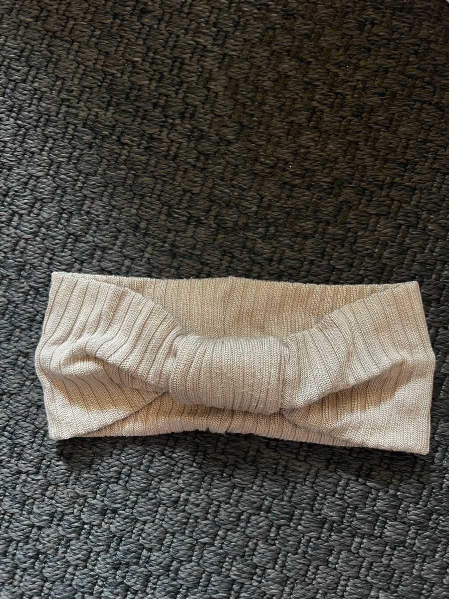 Accessori per capelli: Fein gestricktes Stirnband mit Schleife  – Usato da Bern venduto da fla_yj25 2