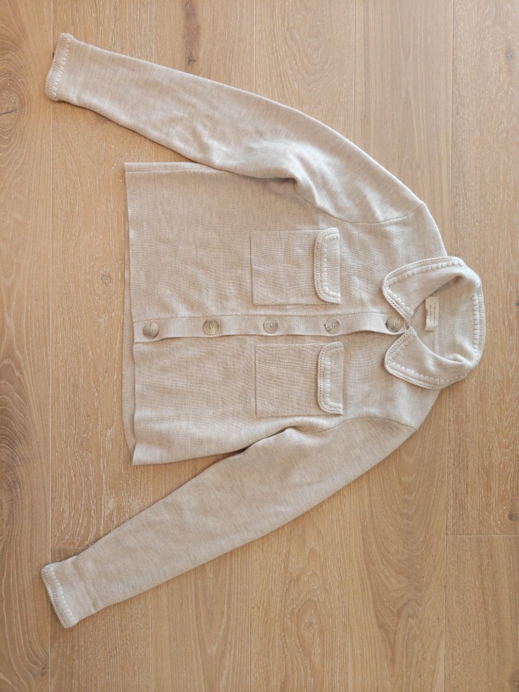 Sezane Jacken: Sezane Maille Strickjacke beige, Gr. M – Gebraucht aus Hedingen von muse10