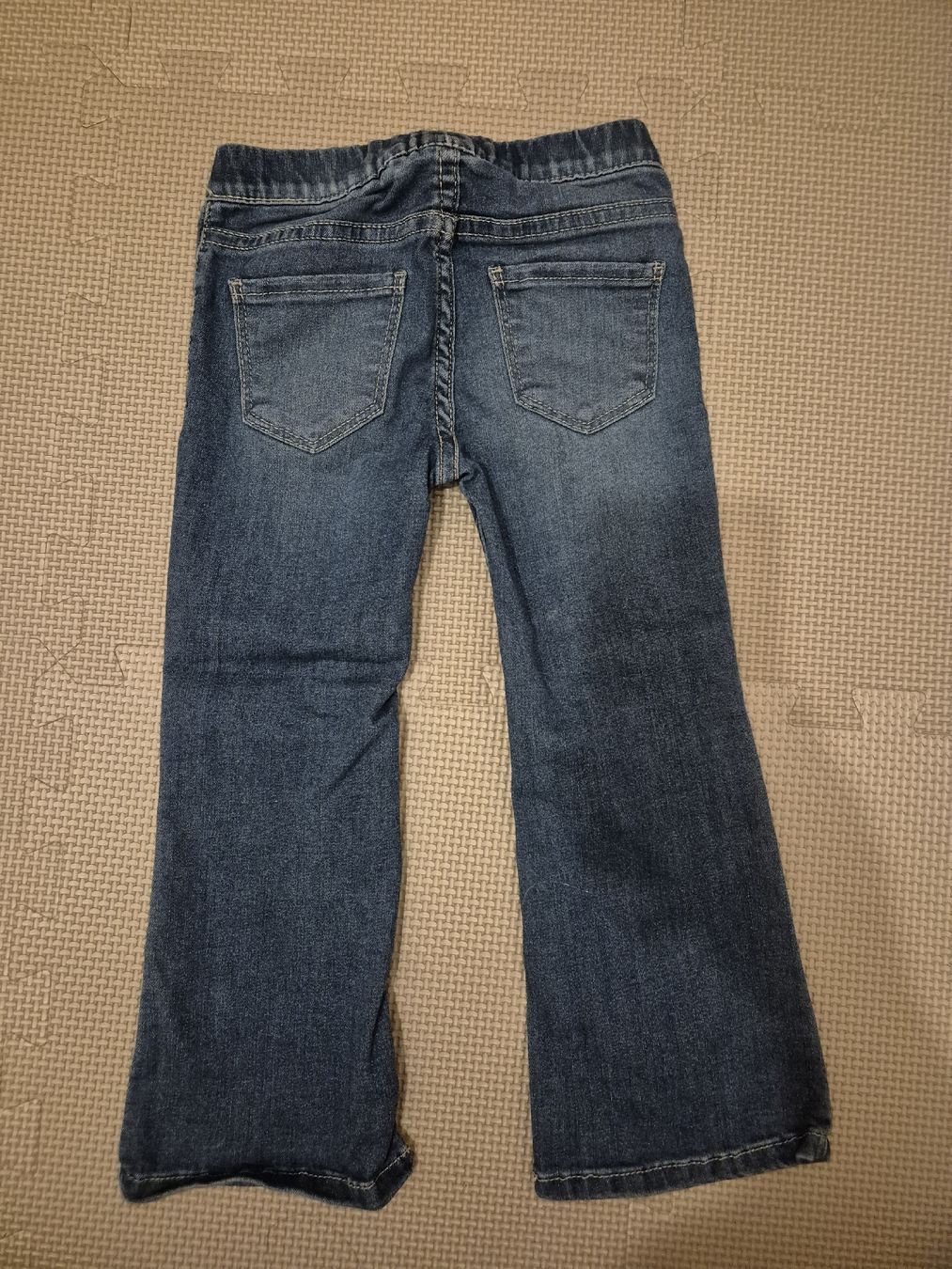 H&M Pantaloni: H&M Gr. 92 – Nuovo (secondo la descrizione) da Villars-sur-Glâne venduto da Thalimey 1