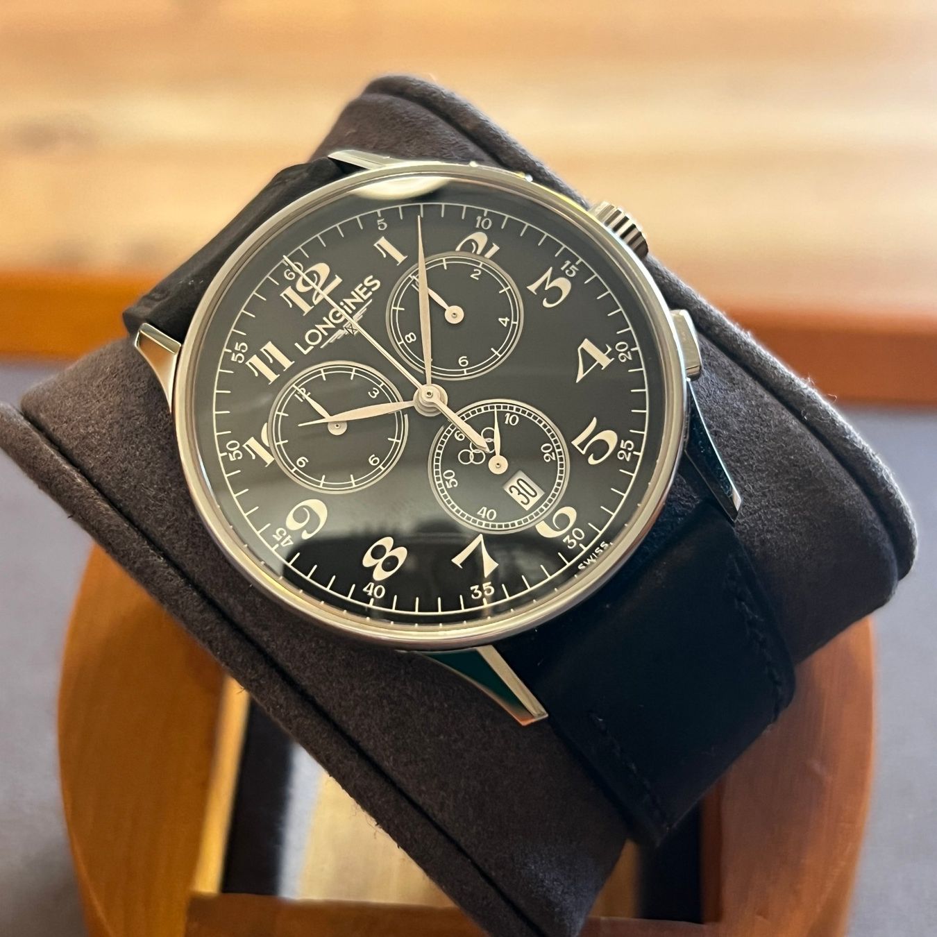 Longines Orologi: Longines Olympic Quartz Chrono Date L2.649.4 – Usato da Carouge GE venduto da Watchaser 7