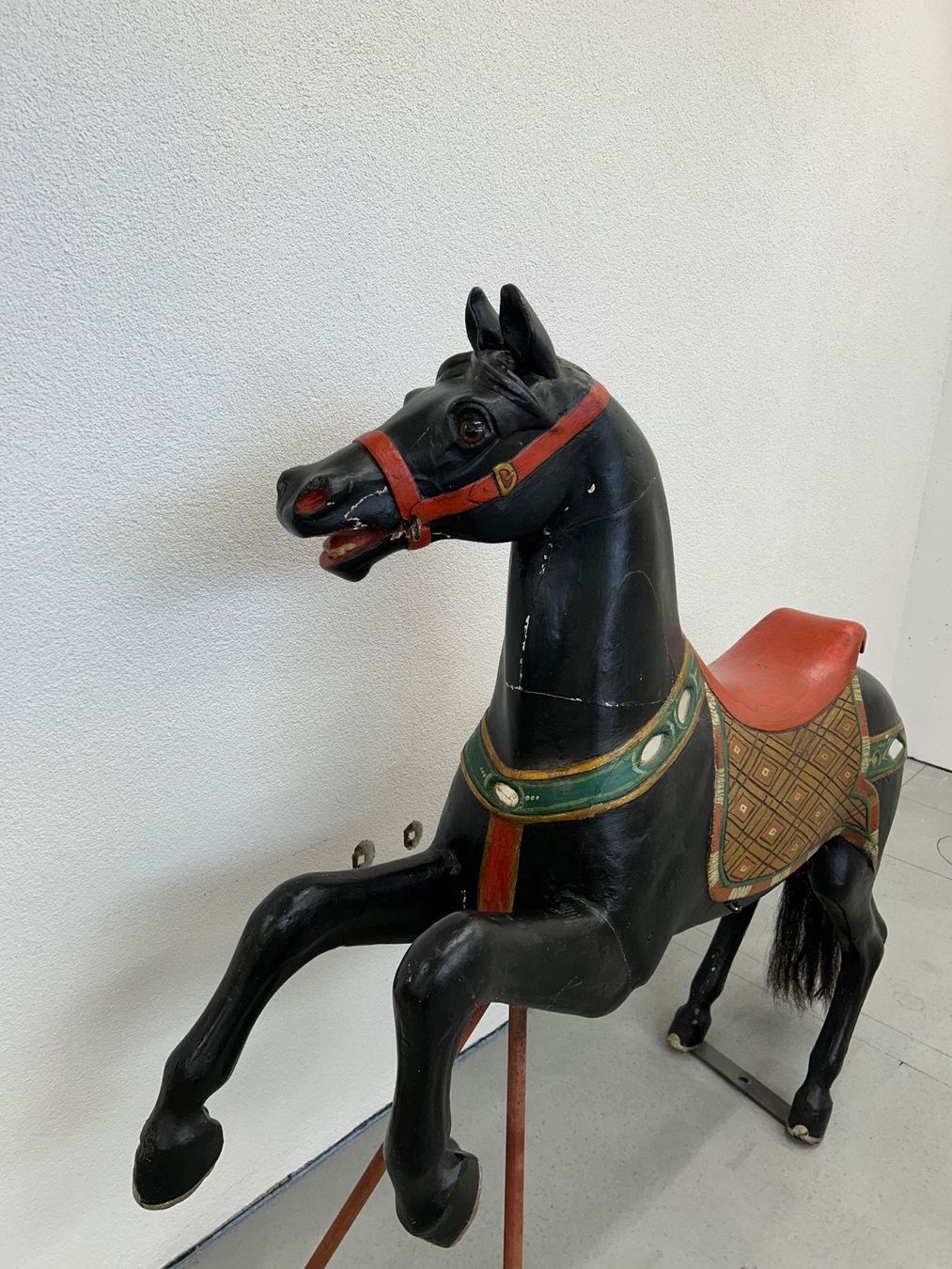 Statuette: Karussellpferd Karussellrössli Rössli Pferd – Usato da Niederried b. Interlaken venduto da Zg777 5