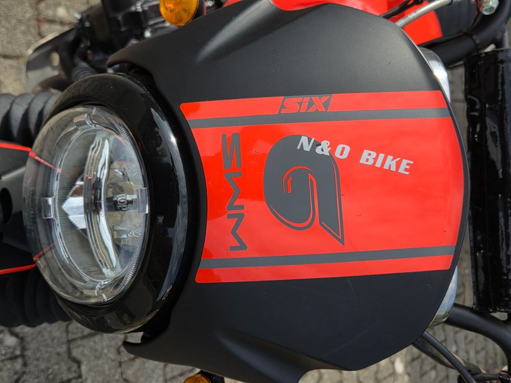 Motorrad SWM Six Days 500 rot in Neuwertigem Zustand (Gebraucht) in ...